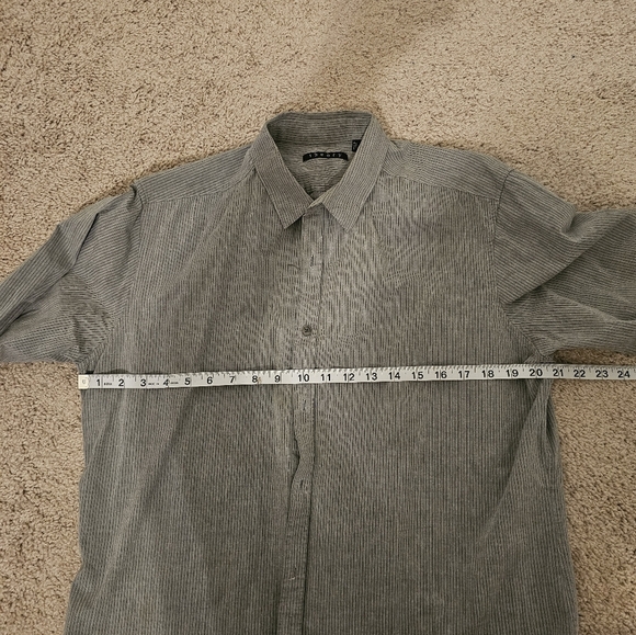 Theory Men's Button Down Shirt Size XL - Picture 5 of 5
